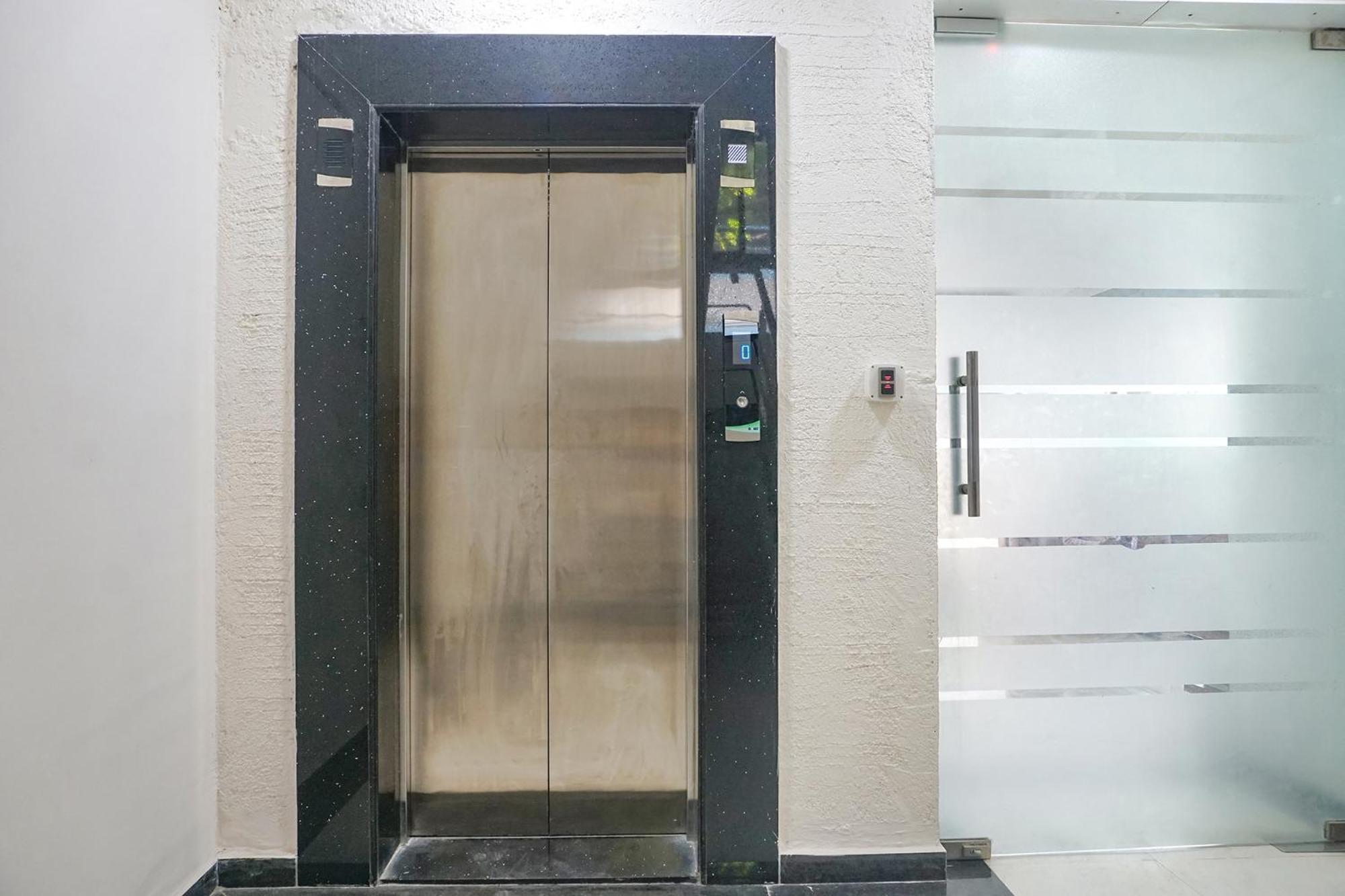 Fabhotel Emersion Residency - High Street Near Laxman Nagar, Baner بونة المظهر الخارجي الصورة