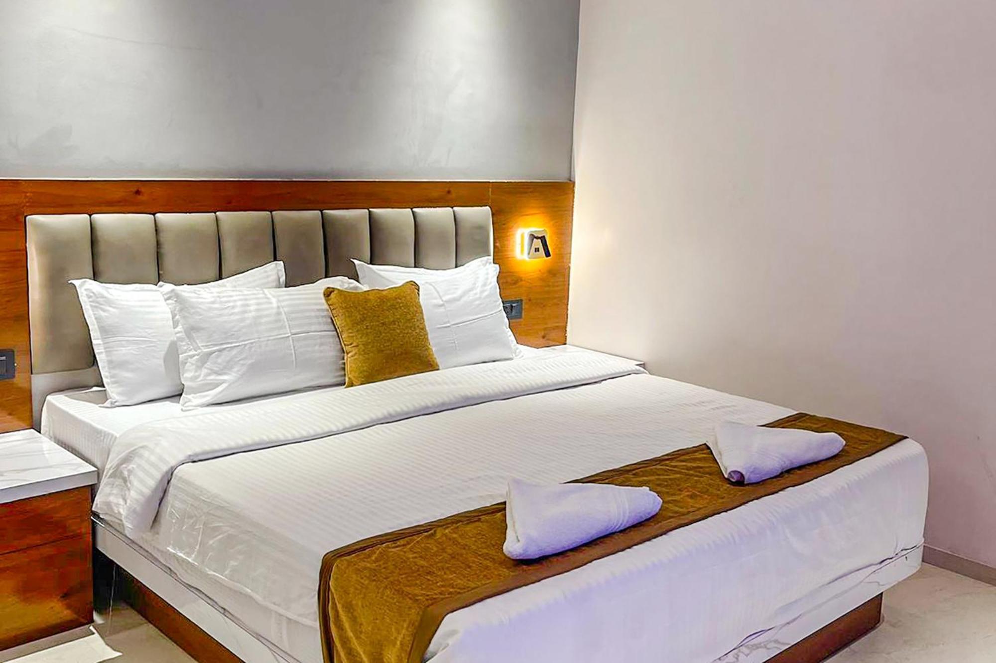 Fabhotel Emersion Residency - High Street Near Laxman Nagar, Baner بونة المظهر الخارجي الصورة