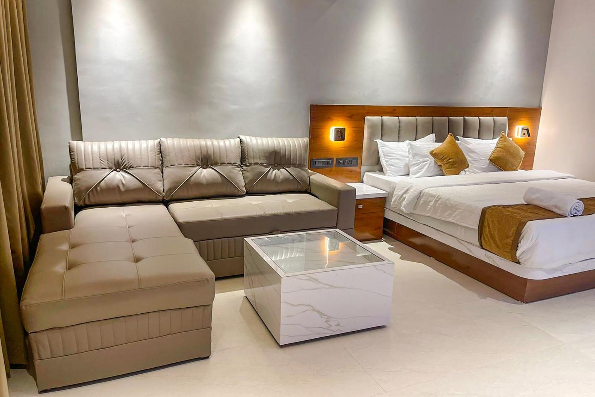 Fabhotel Emersion Residency - High Street Near Laxman Nagar, Baner بونة المظهر الخارجي الصورة