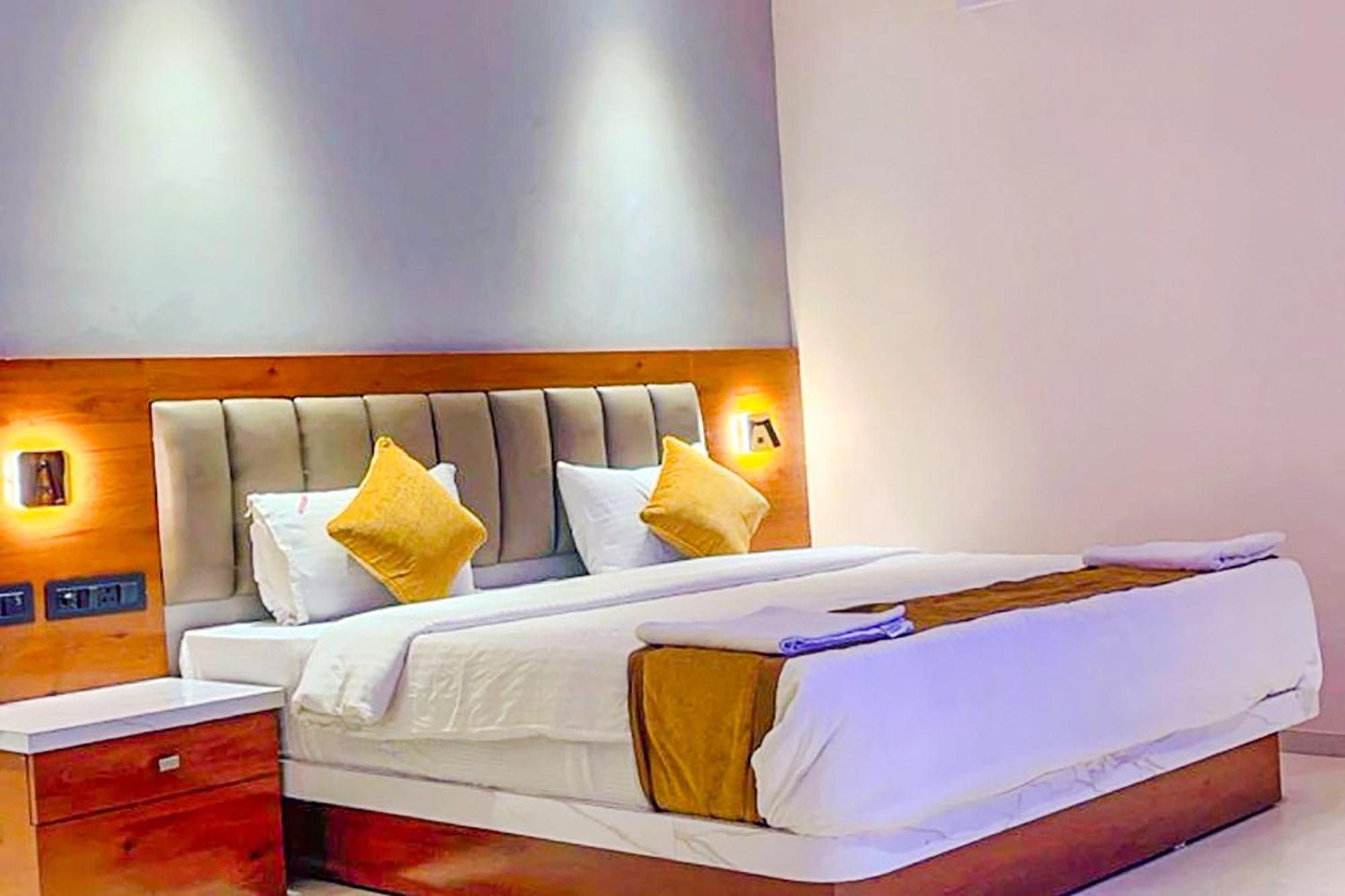 Fabhotel Emersion Residency - High Street Near Laxman Nagar, Baner بونة المظهر الخارجي الصورة